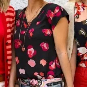 CABI PETAL BLOUSE SIZE XS